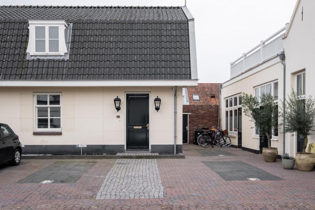 Boutique Hotel Huys Oud Teylingen Warmond Esterno foto
